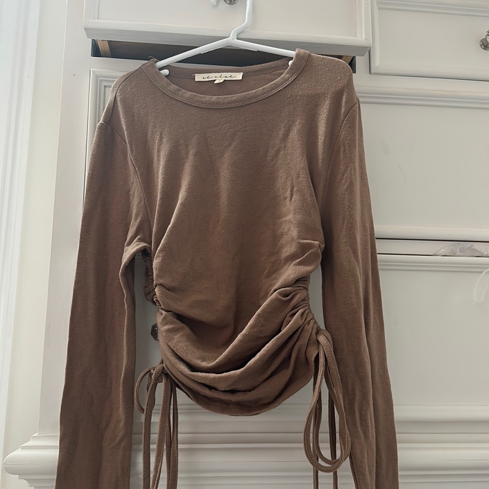 Grey Bandit brown long sleeve